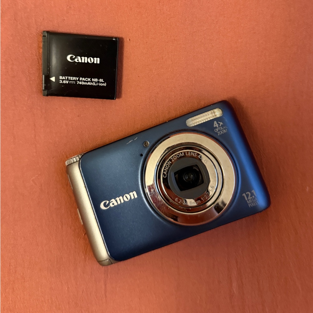 Canon PowerShot A3100 IS Digital Camera